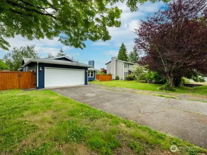 There is a lot of off-street parking at this level driveway. There is a lot of off-street parking at this level driveway.