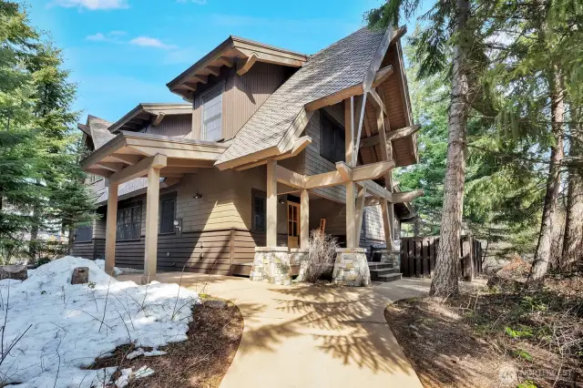Enchanting home nestled amongst the pines.