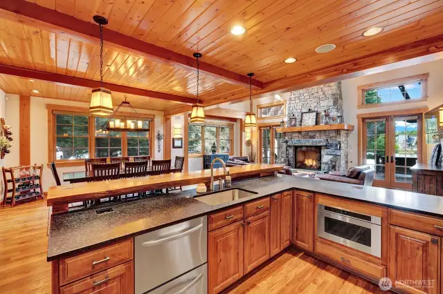 Light and bright kitchen for entertaining.