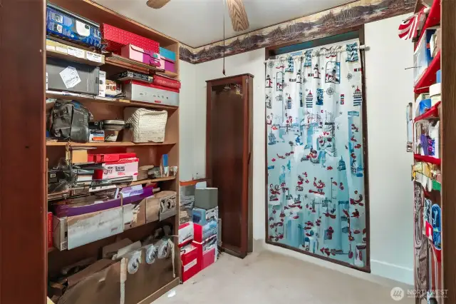 Extra finished room