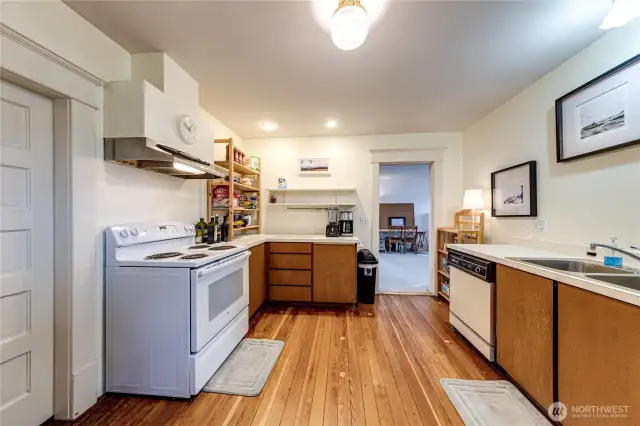 Upstairs Unit (A)