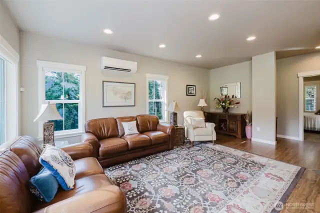 Great room with view to hallway