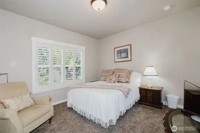 Second bedroom