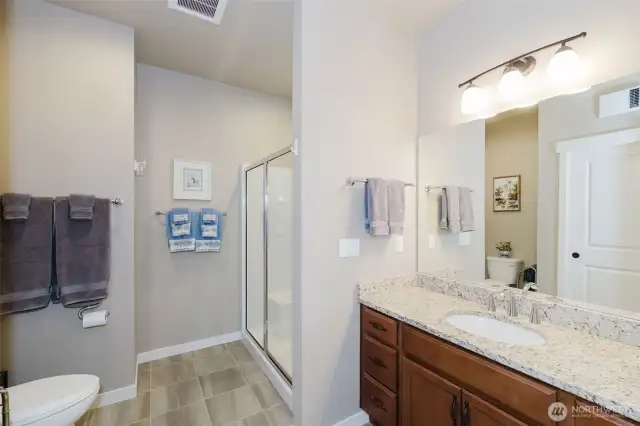 2nd Bathroom