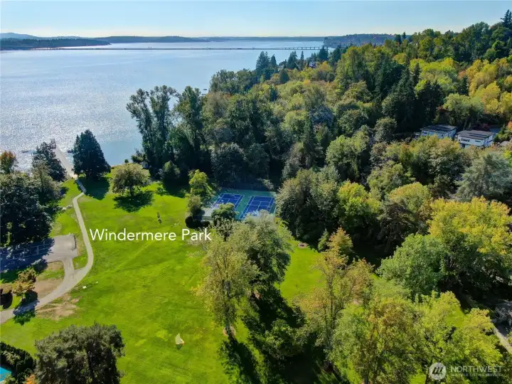 Windermere Park & Windermere Beach Club, just a few blocks away.