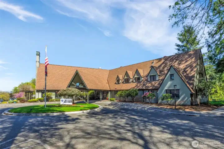 Glen Acres Golf Club is included in your HOA dues.