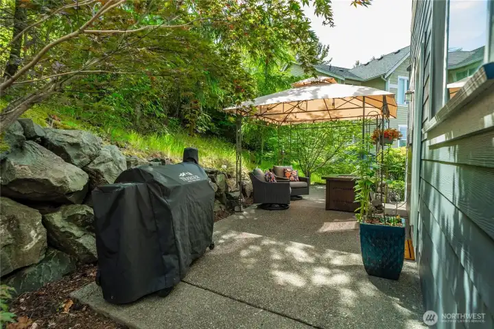 Private and peacefull - perfect for summer BBQ's.
