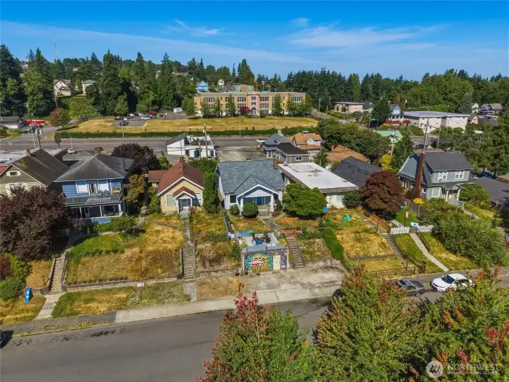Recent updates to the home include NEW roof, gutters, gas furnace & water heater, landscaping, and more! Recent updates to the home include NEW roof, gutters, gas furnace & water heater, landscaping, and more!