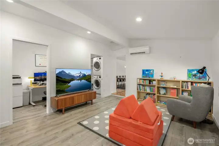 View: Family Room/Bonus Room (partial)/Utility Room (partial)/Dining Area (partial)