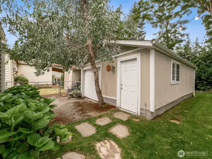 Detached 1-car garage, could also be great for storage, hobbies, office space and has DADU potential!