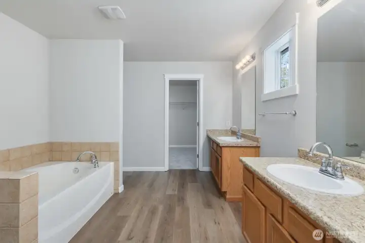 Upstairs Master bath