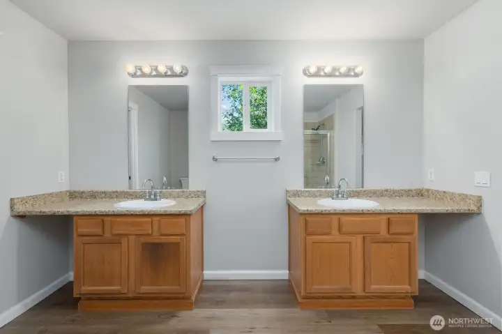 Upstairs Master bath