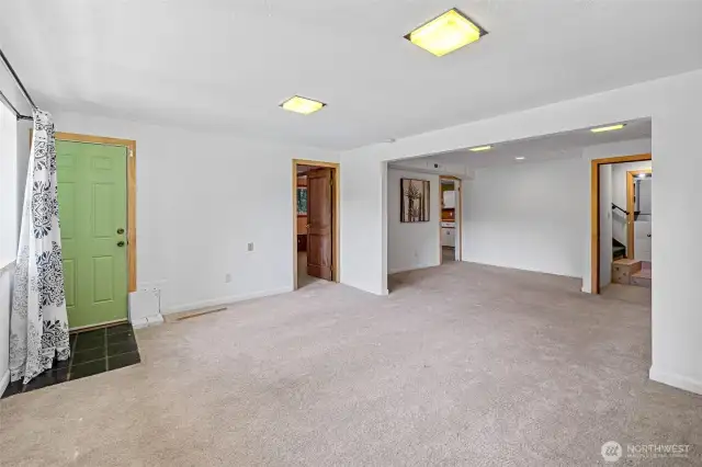 Huge Rec Room