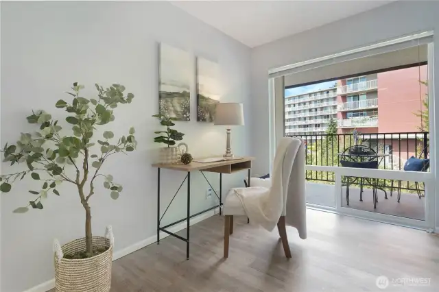 Nook off the living room for an office, music or TV area