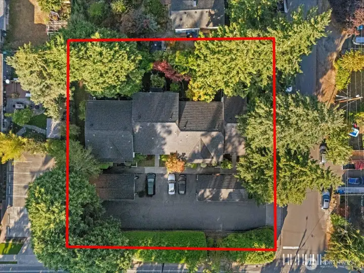 Welcome to Laurelwood Townhomes!