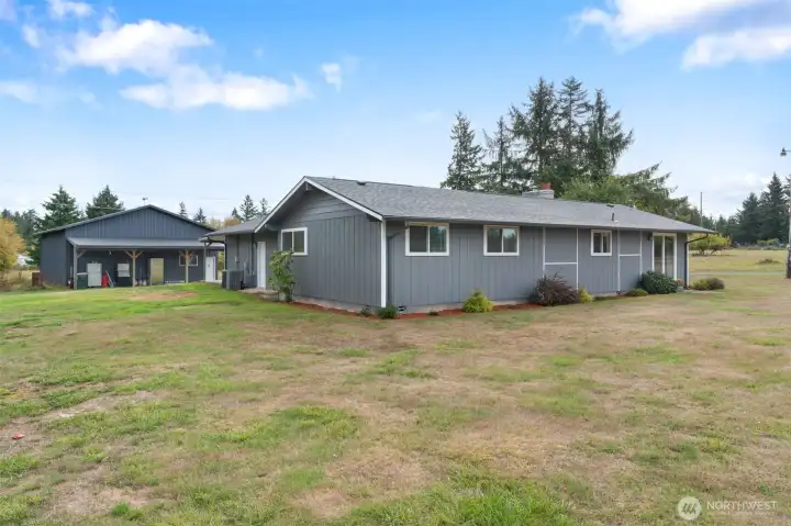 Quiet rural setting just minutes from town and freeway access.