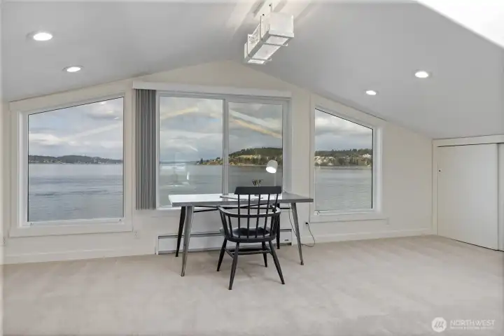 The office boasts the same unobstructed views!