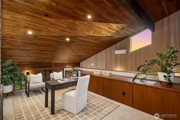 Upper level Office Loft with vaulted ceilings