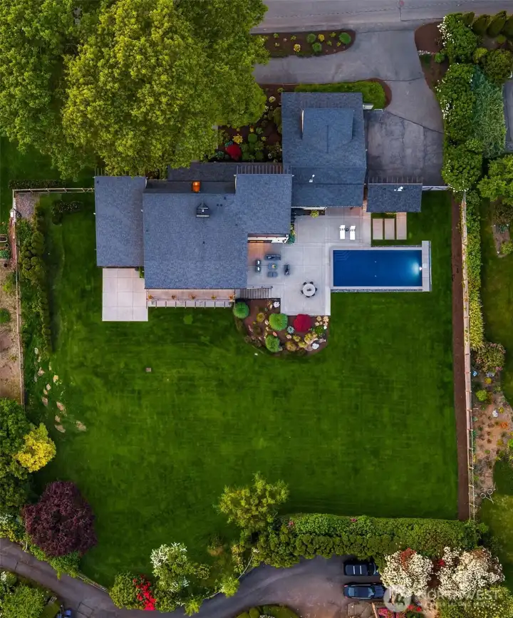 Rare, Large 0.8 acre lot