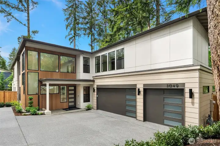 MN Custom Homes releases a modern design on a sprawling half acre lot near Microsoft