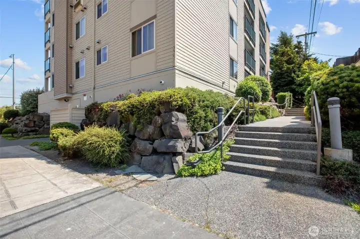 SW Alaska St is just a few steps from the building entrance