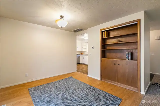 Built-in bookshelves in dining area