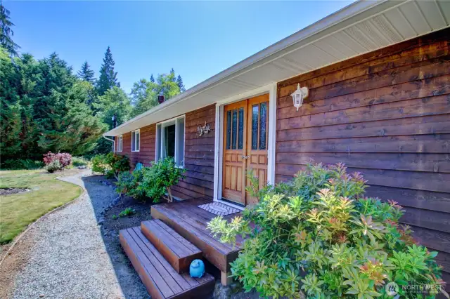 Lovely entry deck with french doors