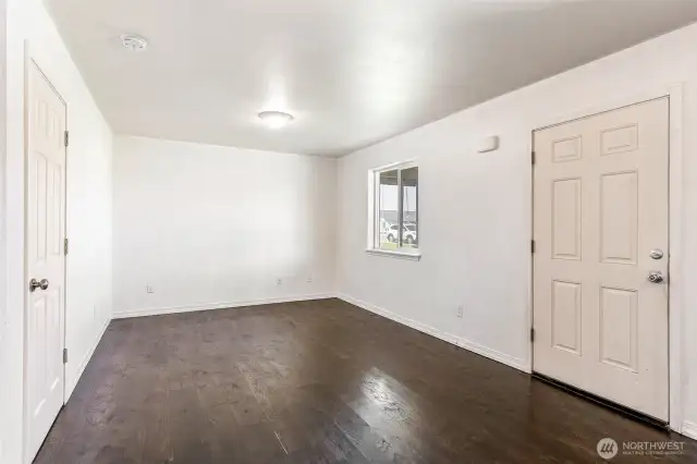 Optional bed/living space