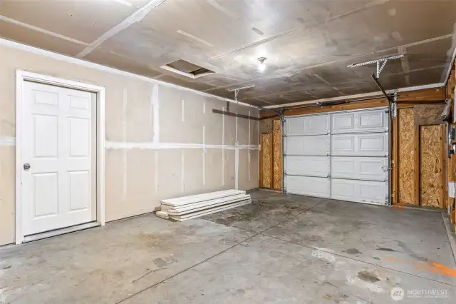 Attached Garage