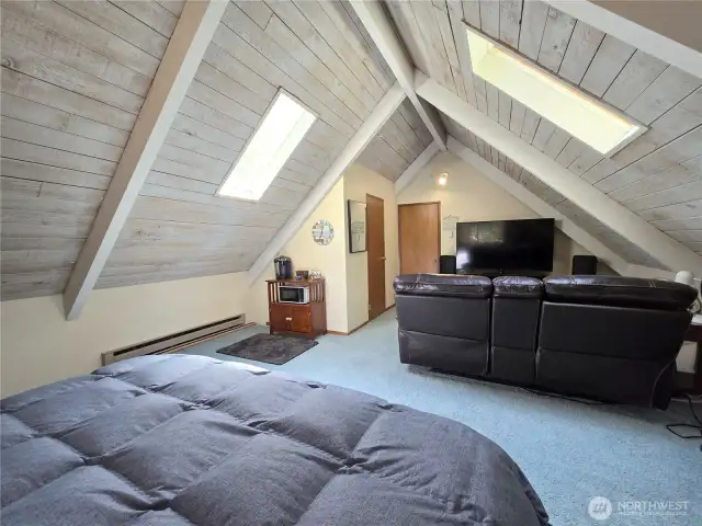 3rd Bedroom- Loft