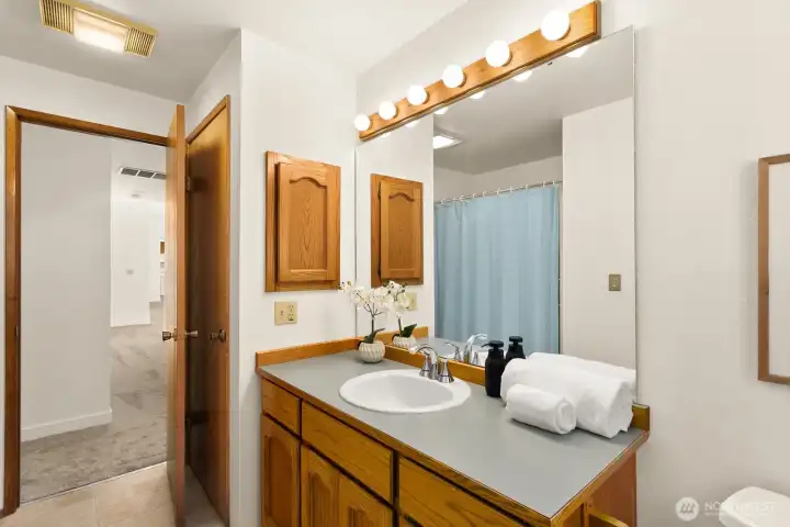 Full bathroom