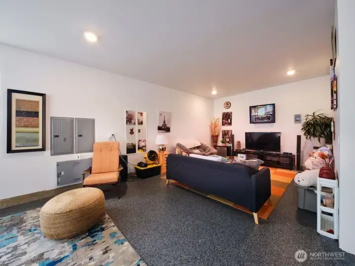 Finished garage area/rec room