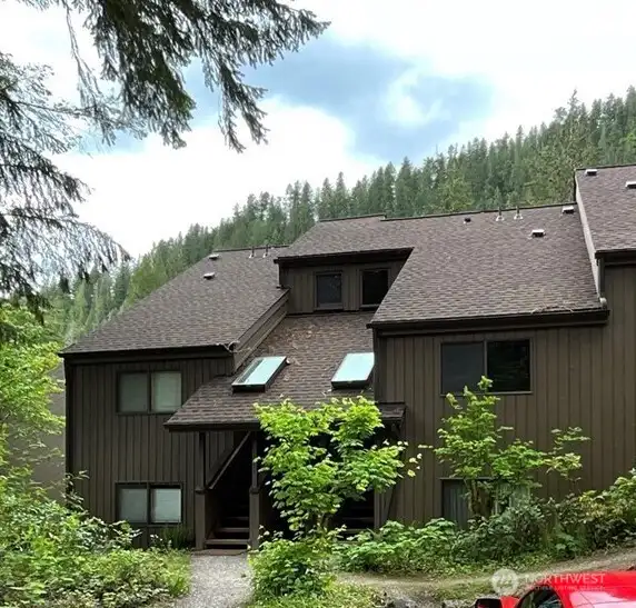 more pictures to follow, 20 acres of fun