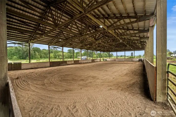 Covered arena