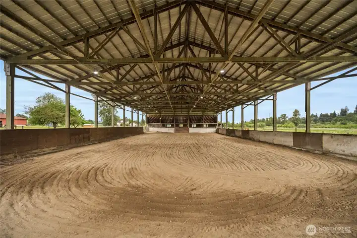 Covered arena
