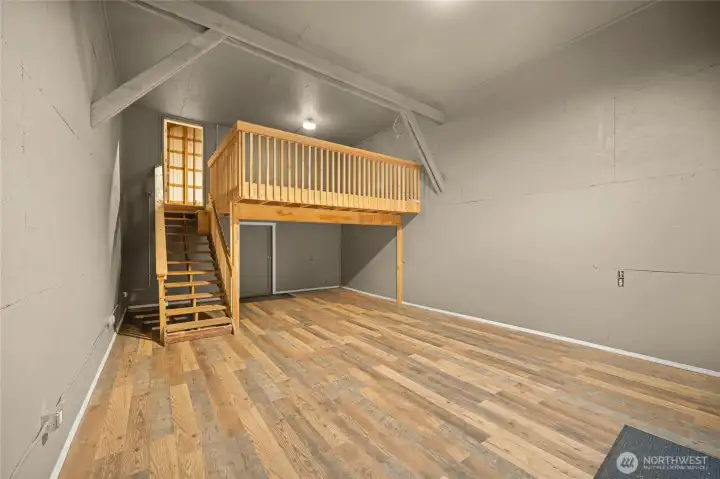 Finished room in barn for studio/workshop/home business