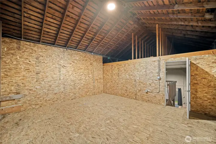 Finished room great for hobbies or gym
