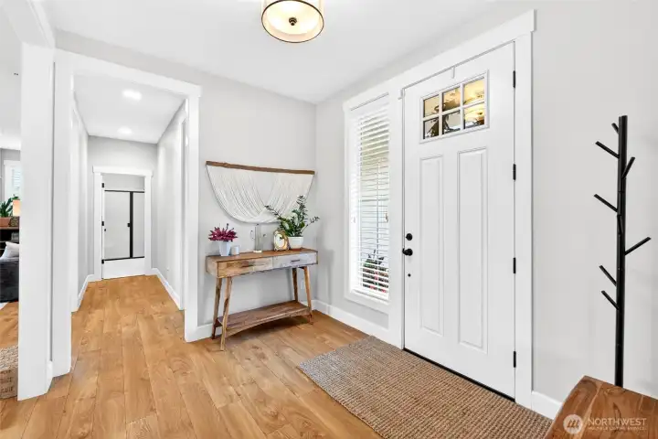 Looking down the hall to the guest room and bath room. Looking down the hall to the guest room and bath room.