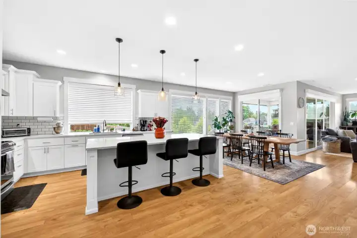 It is perfectly spaced and overlooks the dining area and the living room. Perfect for entertaining. It is perfectly spaced and overlooks the dining area and the living room. Perfect for entertaining.