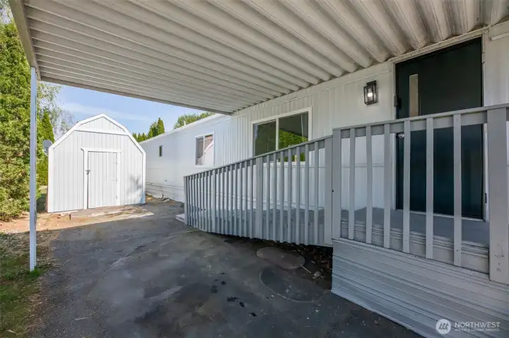 Covered Stairs and Ramp for entry