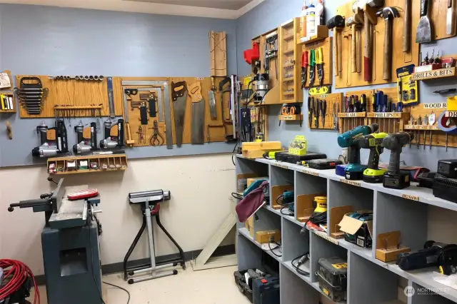 Bay Club Wood Shop