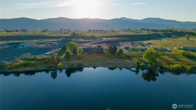 Large lake ideal for fishing, kayaking, paddle boarding, and swimming.