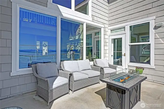 The sunny main floor deck.