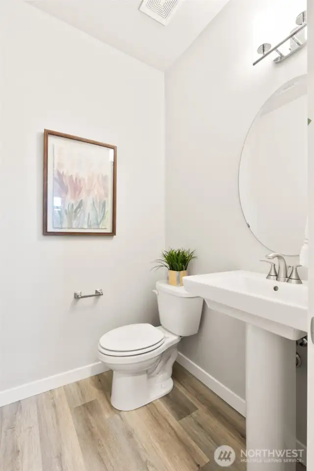 Pictures of same floorplan at different site. Specs/finishes differ.