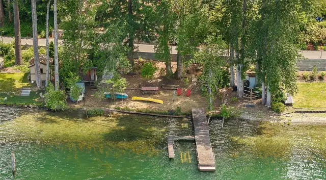 Bring this 79.8 ft of East Lake Sammamish waterfront back to life!
