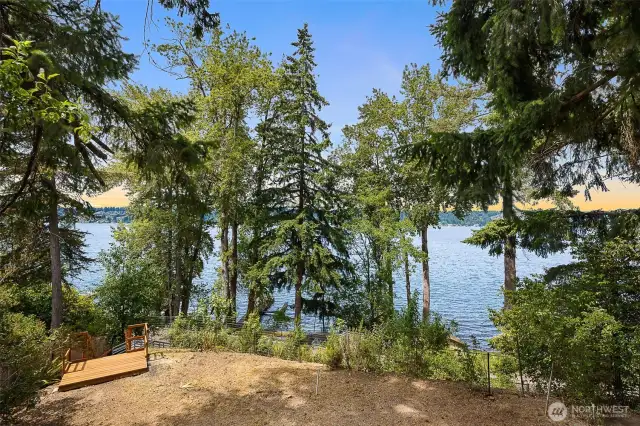 Lakefront property with some privacy - pretty rare!