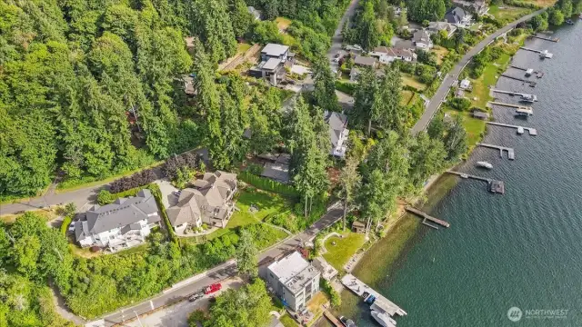 can you see the dock and the home in the trees?