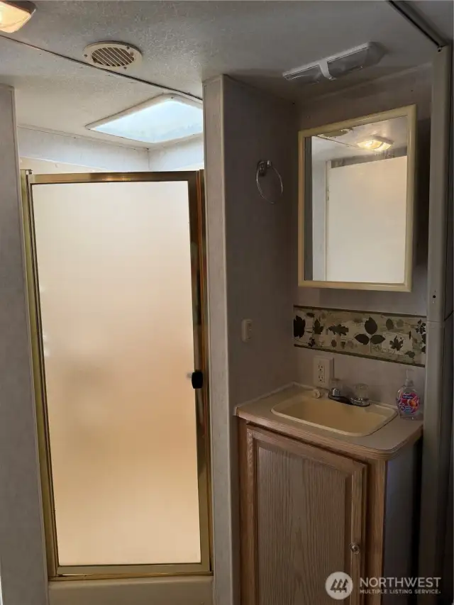 3/4 Bath.