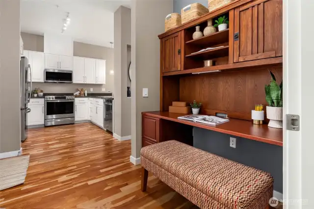 Desk nook off of the front entrance with extra versatile space.