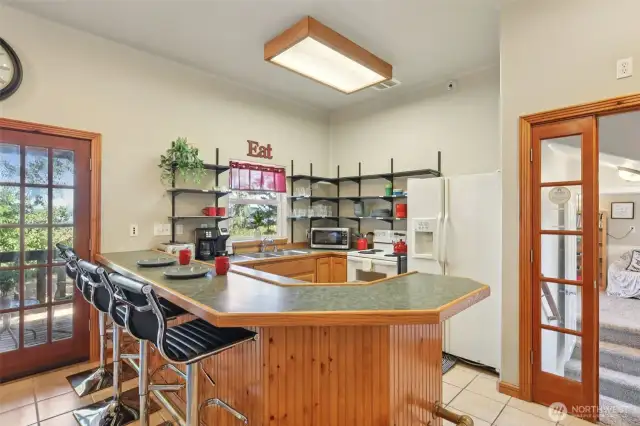 ADU: Kitchen
